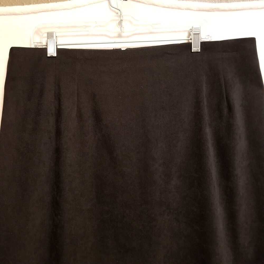 Briggs New York 18W Skirt Midi Faux Suede Back Zip Slit Vegan Leather Goth Fall - Picture 2 of 9